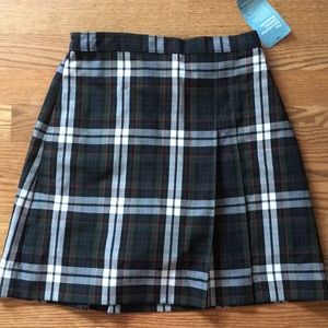 Schoobelles uniform skirt
